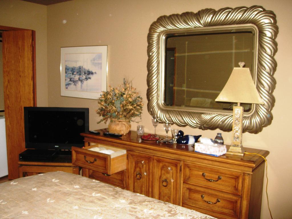 McDougall Lane Bed&Breakfast Drumheller Exterior foto