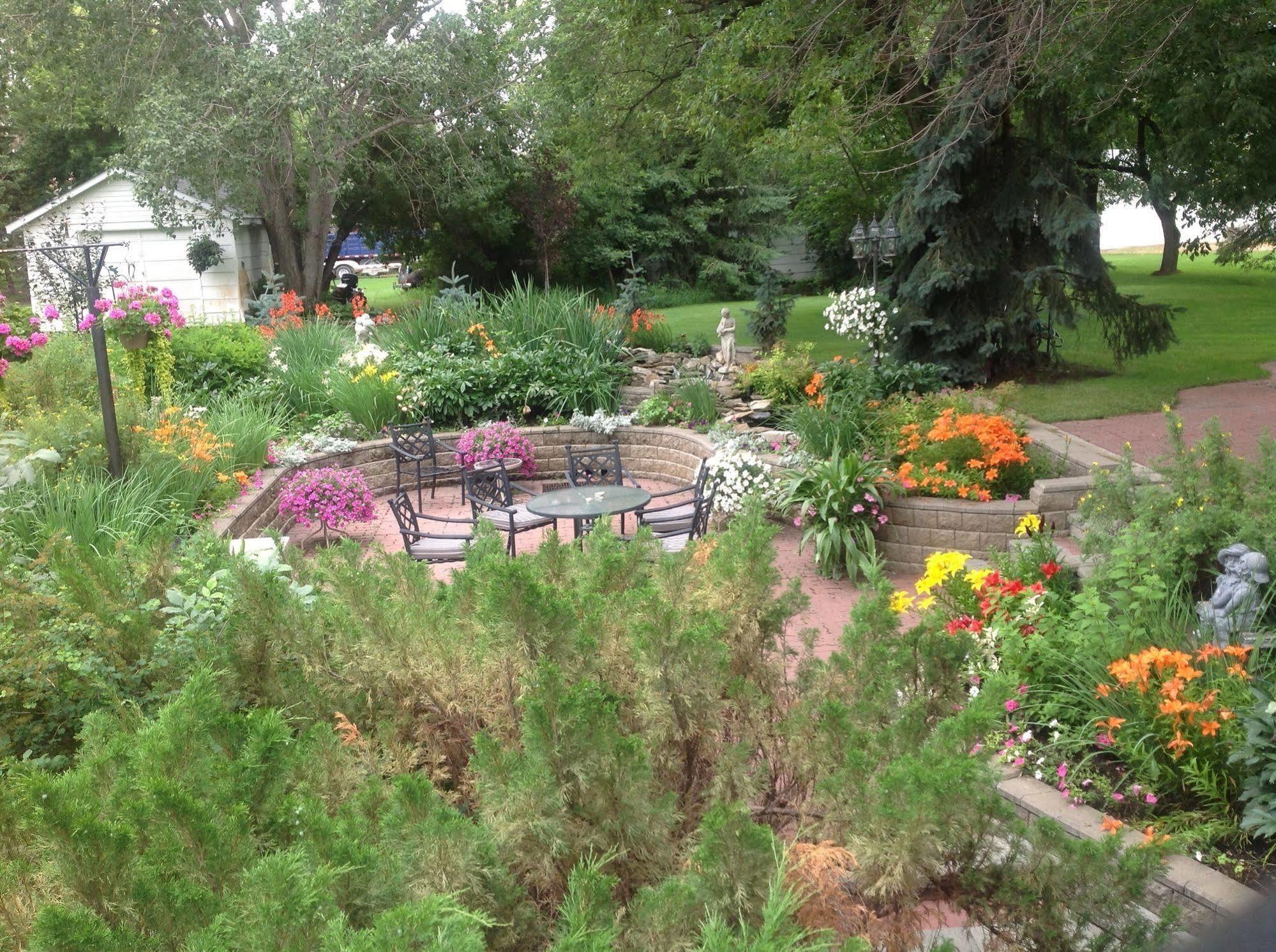 McDougall Lane Bed&Breakfast Drumheller Exterior foto
